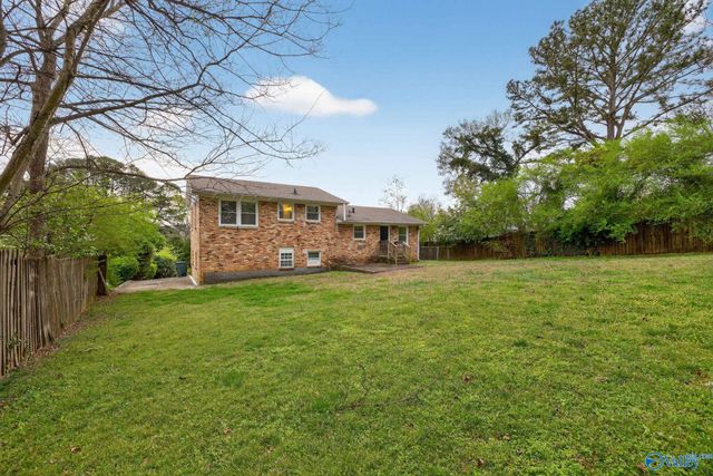 2523 Birchfield Street NW, Huntsville, AL 35810