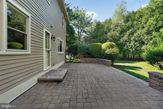 721 BUCKLEY RD, Blue Bell, PA 19422