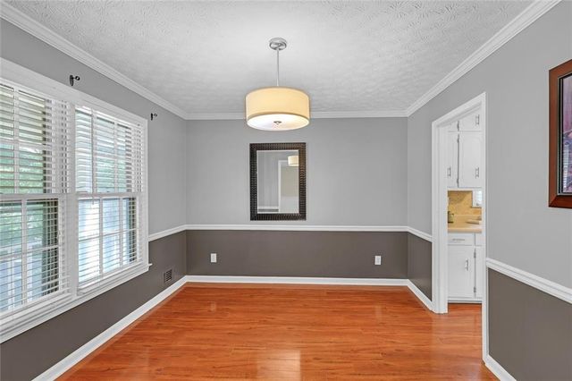5728 Four Winds Court SW, Lilburn, GA 30047