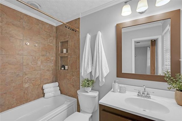 5728 Four Winds Court SW, Lilburn, GA 30047