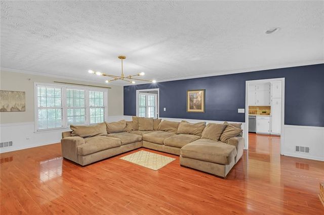 5728 Four Winds Court SW, Lilburn, GA 30047
