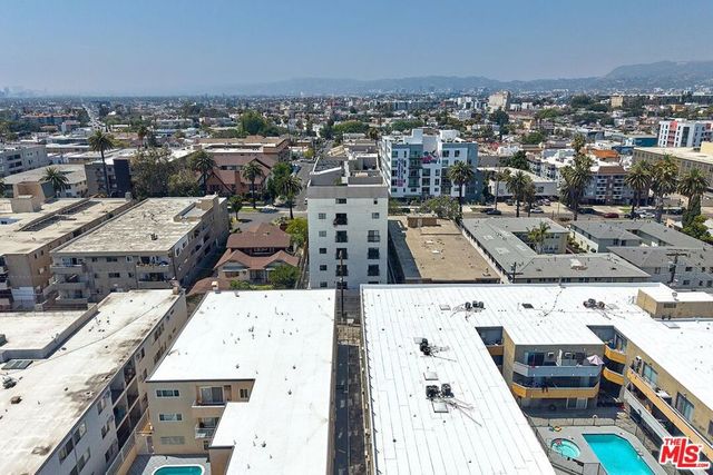 154 S Occidental Boulevard 506, Los Angeles, CA 90057
