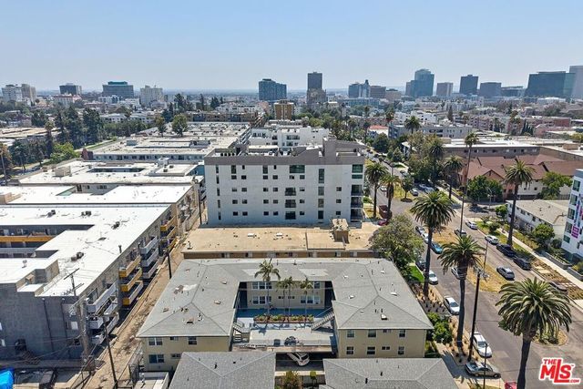 154 S Occidental Boulevard 506, Los Angeles, CA 90057
