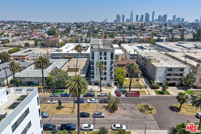 154 S Occidental Boulevard 506, Los Angeles, CA 90057