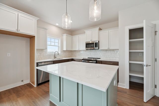 12019 W Arvada, Maize, KS 67223