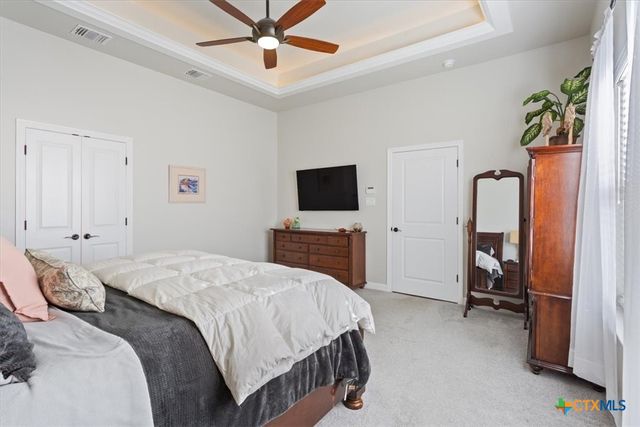 102 Rancho Del Lago Lane, Belton, TX 76513