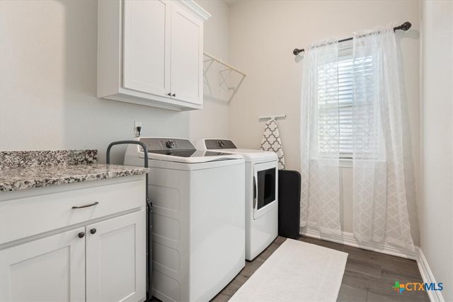 102 Rancho Del Lago Lane, Belton, TX 76513