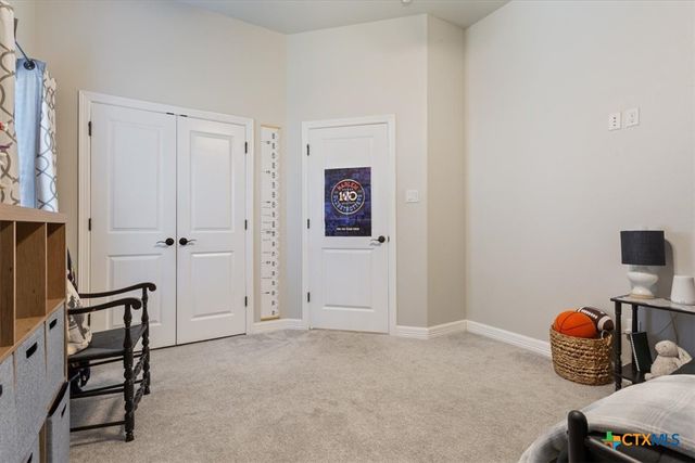 102 Rancho Del Lago Lane, Belton, TX 76513