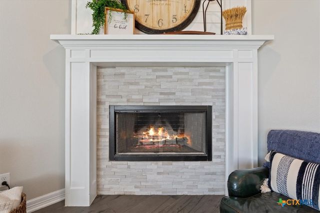 102 Rancho Del Lago Lane, Belton, TX 76513