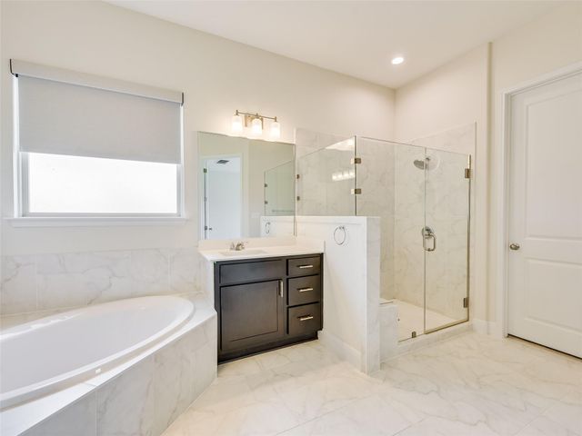 340 Chisholm TRL, Bastrop, TX 78602