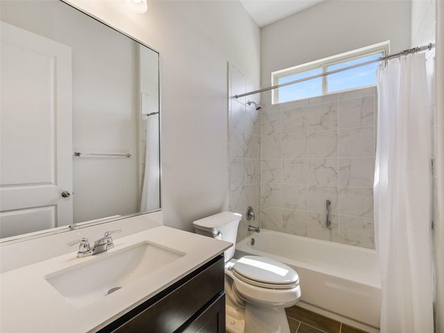340 Chisholm TRL, Bastrop, TX 78602