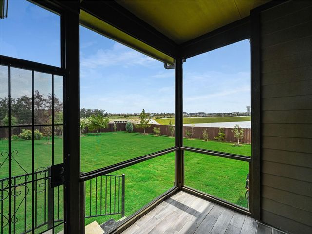 340 Chisholm TRL, Bastrop, TX 78602