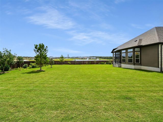 340 Chisholm TRL, Bastrop, TX 78602