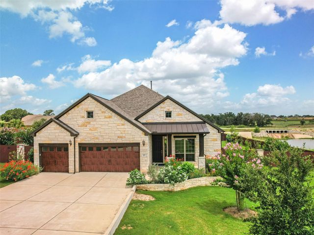 340 Chisholm TRL, Bastrop, TX 78602