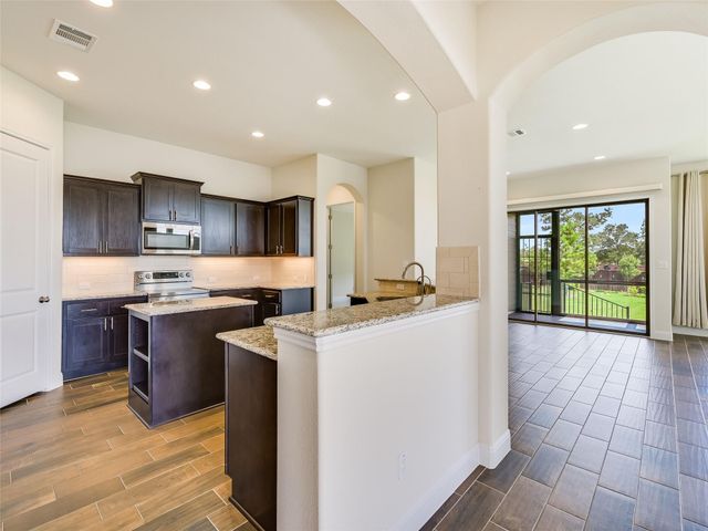 340 Chisholm TRL, Bastrop, TX 78602