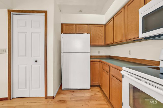 183 Rainbow Dr, Jerome, ID 83301