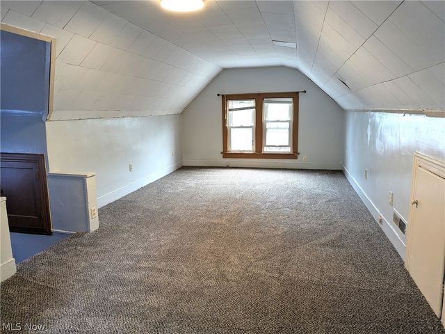 876 Avon Street, Akron, OH 44310