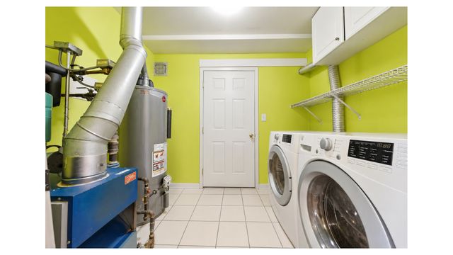 2410 LODOVICK Avenue, New York City, NY 10469
