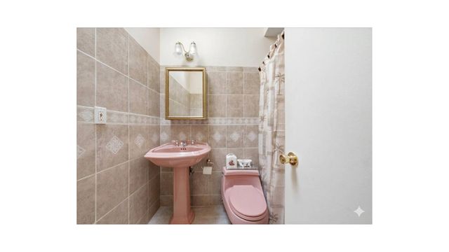 2410 LODOVICK Avenue, New York City, NY 10469