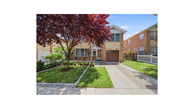 2410 LODOVICK Avenue, New York City, NY 10469