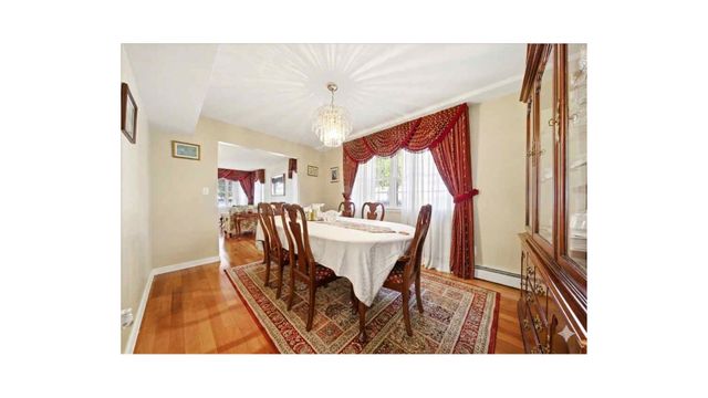 2410 LODOVICK Avenue, New York City, NY 10469