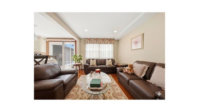 2410 LODOVICK Avenue, New York City, NY 10469