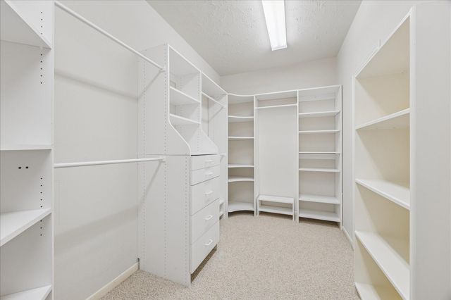 1403 Pinewood Court, Pearland, TX 77581