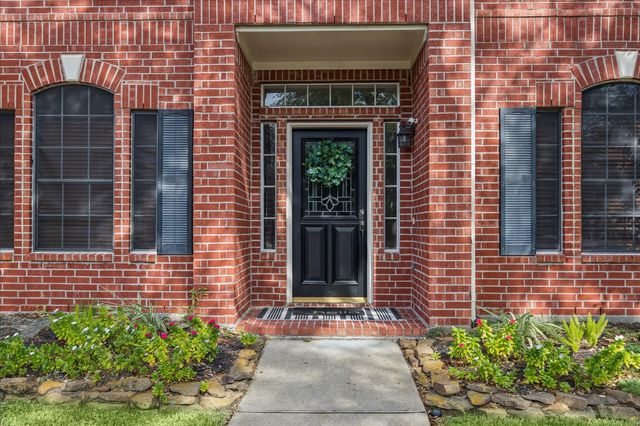 1403 Pinewood Court, Pearland, TX 77581