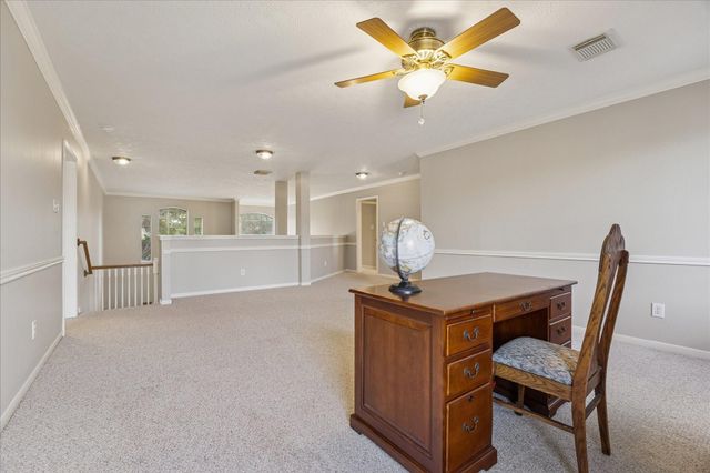 1403 Pinewood Court, Pearland, TX 77581