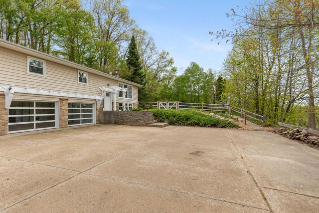 10958 Grand River Drive, Lowell, MI 49331
