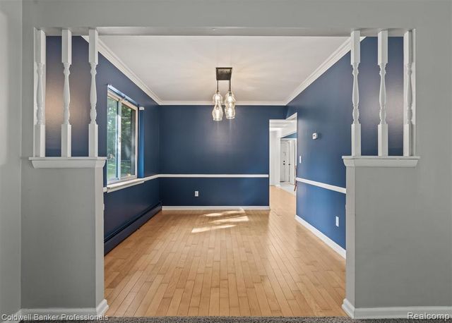 26163 Westmeath Street, Farmington Hills, MI 48334