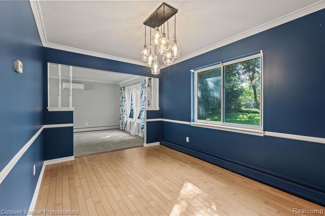 26163 Westmeath Street, Farmington Hills, MI 48334