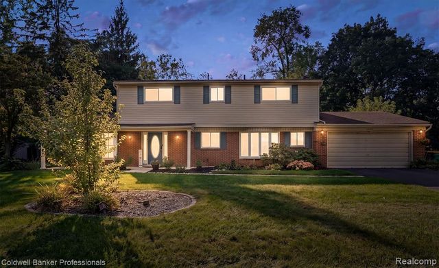 26163 Westmeath Street, Farmington Hills, MI 48334