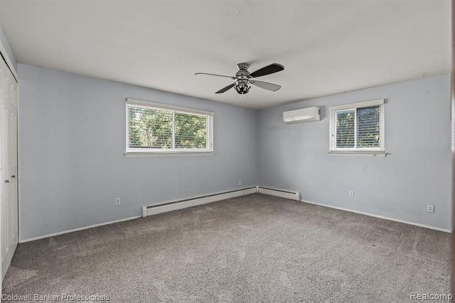 26163 Westmeath Street, Farmington Hills, MI 48334