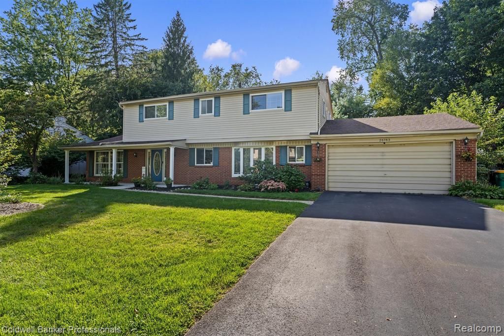 26163 Westmeath Street, Farmington Hills, MI 48334