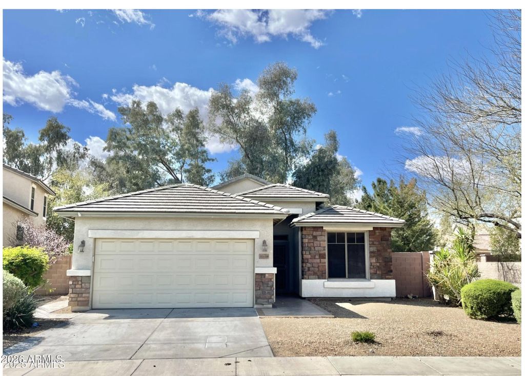 16648 N 172ND Avenue N, Surprise, AZ 85388