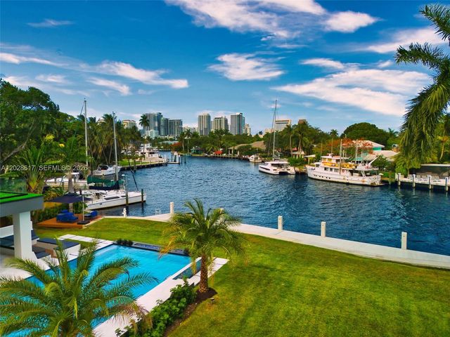 700 SW 12th Avenue, Fort Lauderdale, FL 33312