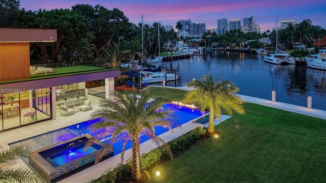 700 SW 12th Avenue, Fort Lauderdale, FL 33312