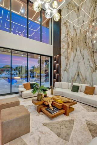 700 SW 12th Avenue, Fort Lauderdale, FL 33312