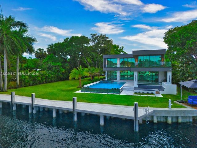700 SW 12th Avenue, Fort Lauderdale, FL 33312