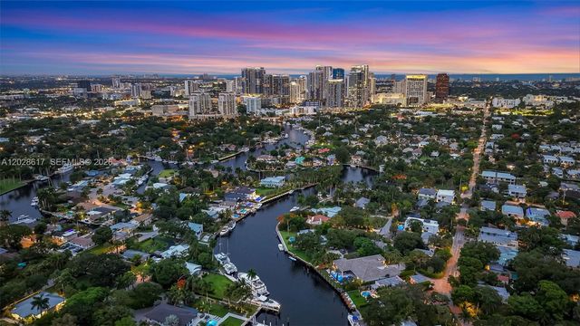 700 SW 12th Avenue, Fort Lauderdale, FL 33312