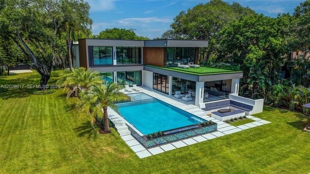 700 SW 12th Avenue, Fort Lauderdale, FL 33312