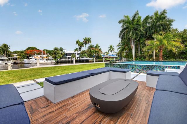 700 SW 12th Avenue, Fort Lauderdale, FL 33312