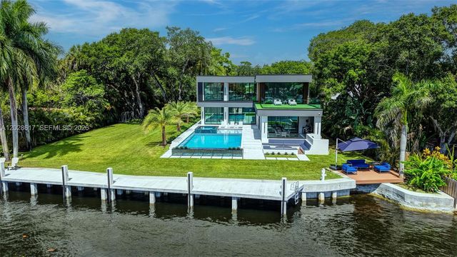 700 SW 12th Avenue, Fort Lauderdale, FL 33312