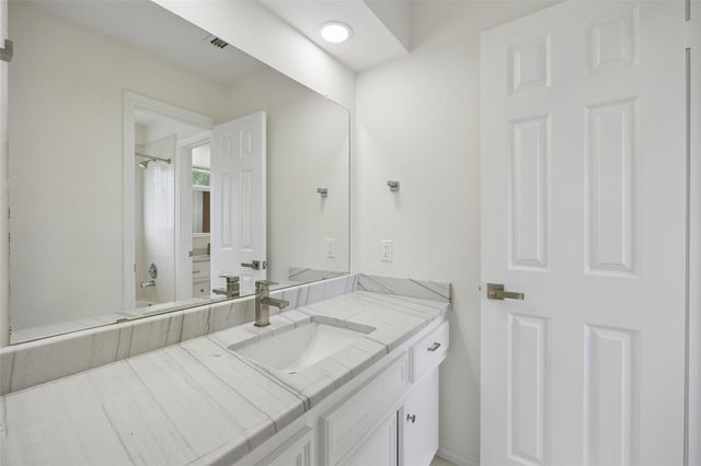2807 Cedarville Drive, Houston, TX 77345
