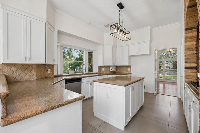 2807 Cedarville Drive, Houston, TX 77345