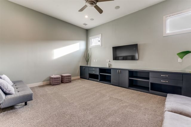 7912 Hanover Street, Dallas, TX 75225