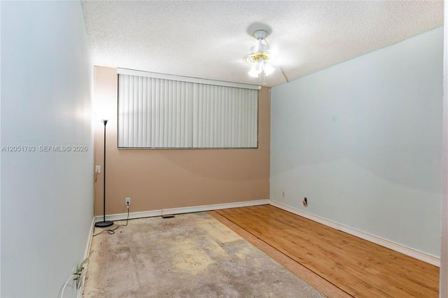16200 Golf Club Road 109, Weston, FL 33326