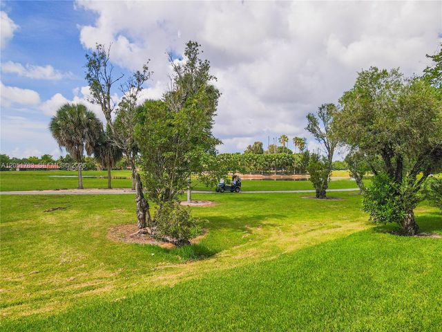 16200 Golf Club Road 109, Weston, FL 33326