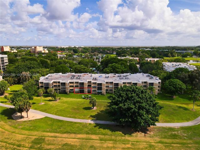 16200 Golf Club Road 109, Weston, FL 33326